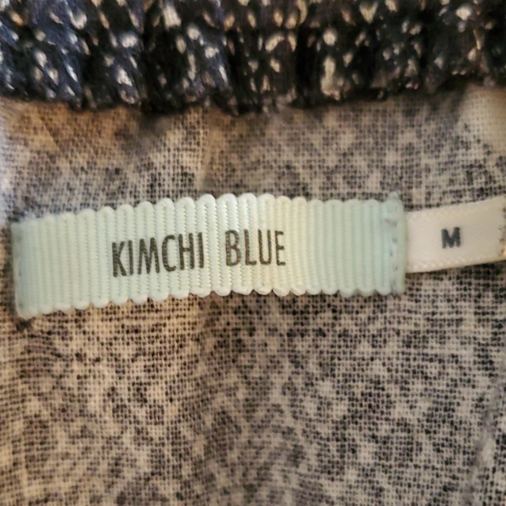 UO Kimchi Blue Nora Floral Belted Linen Dress - Picture 4 of 5